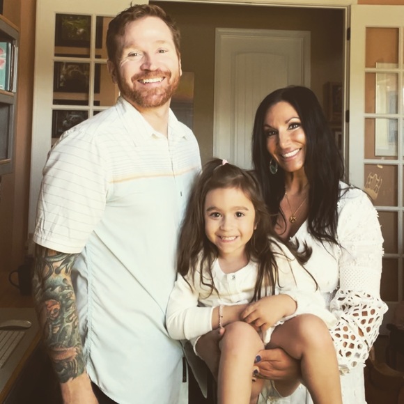 Meet Your Stylist! - Picture 3 of 14